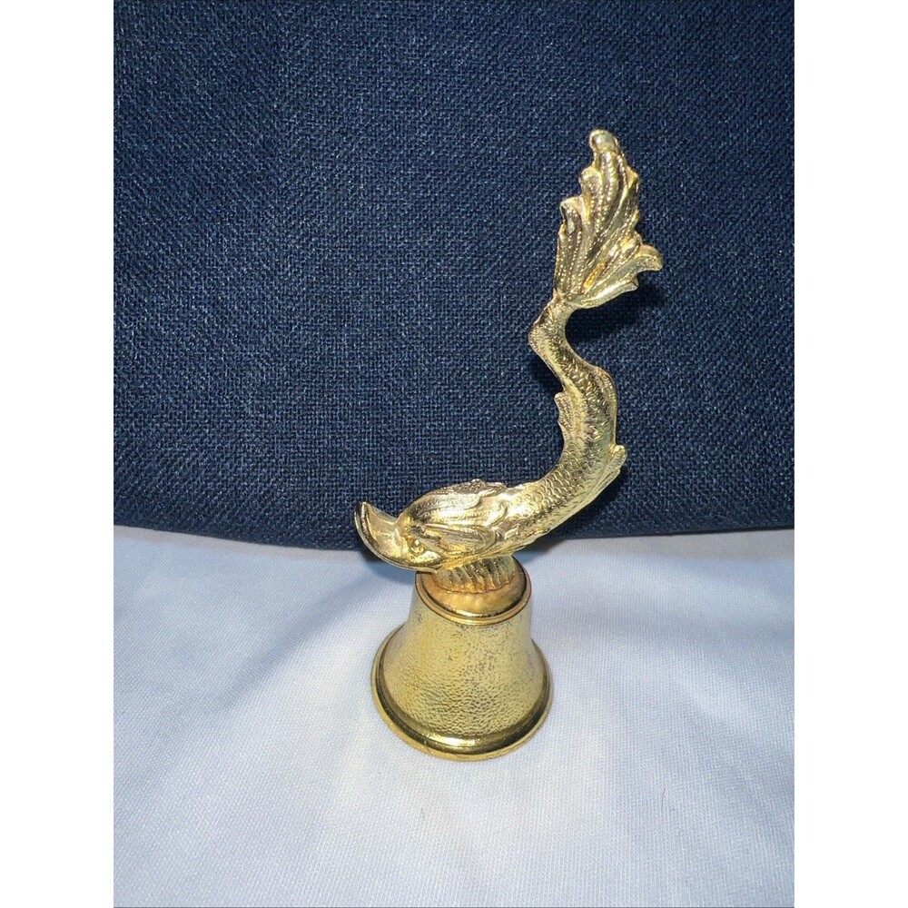 Vintage Brass Swimming Fish Bell: Gold Tone Finish, Delicate Sound‎